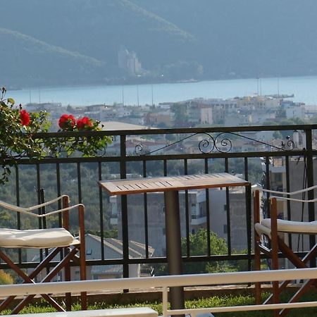 Τhe Sunny Apartments Igoumenitsa Exteriör bild
