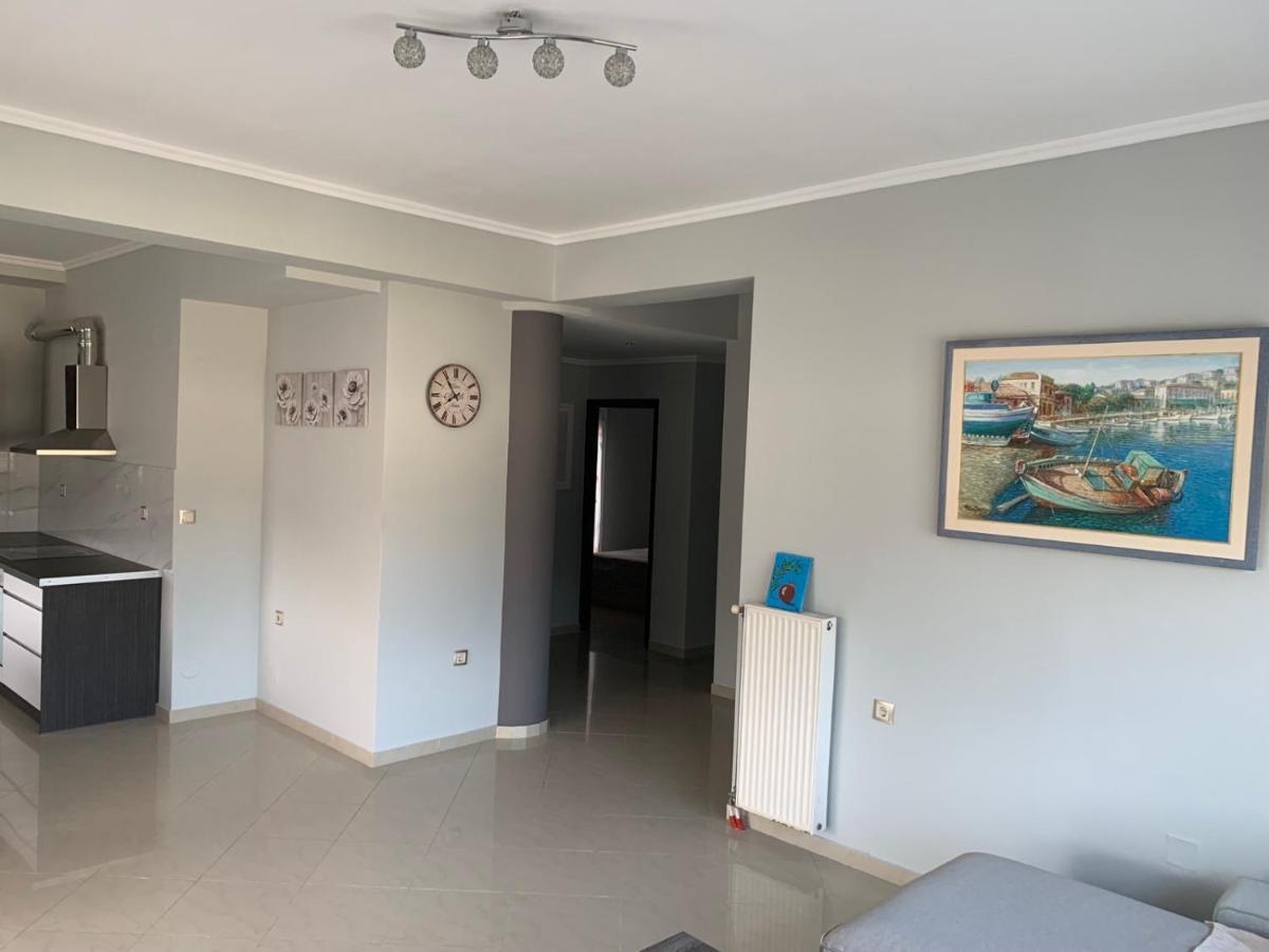 Τhe Sunny Apartments Igoumenitsa Exteriör bild