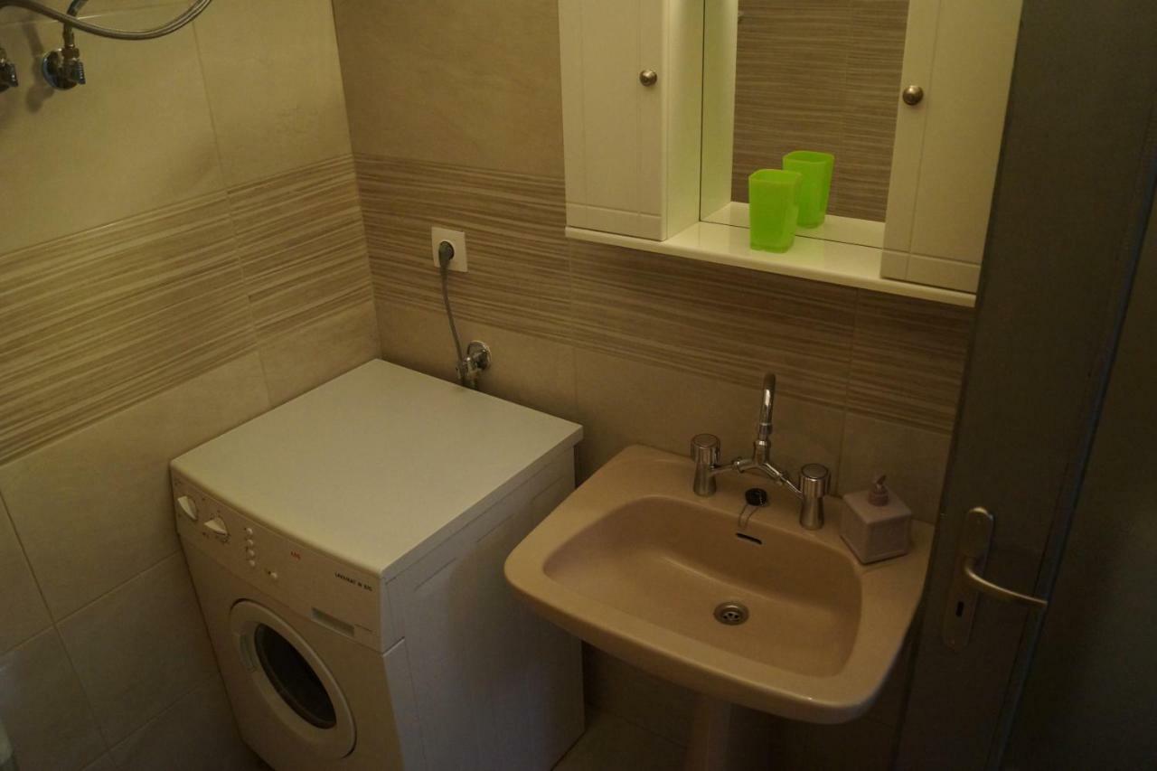 Τhe Sunny Apartments Igoumenitsa Exteriör bild